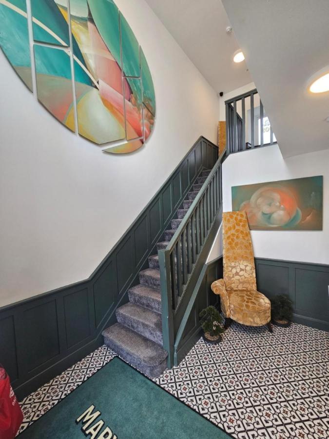 Mary Mullen'S Rooms Eyre Square. กัลเวย์ ภายนอก รูปภาพ